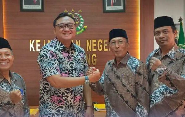 ldii berkunjung ke kejari lumajang